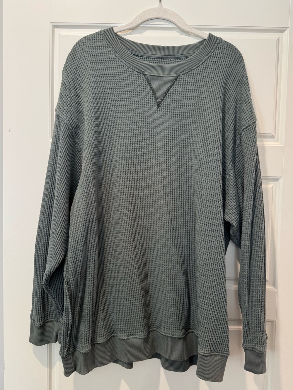 Aerie XL Green Waffle Knit Sweatshirt